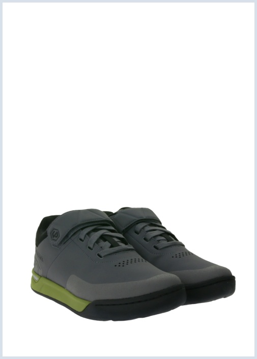 Взуття для жінок та чоловіків Знижки до 89% из магазина Outlet46 (Германия)