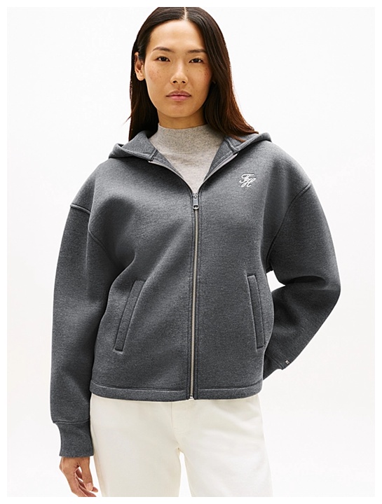 Стильний одяг та аксесуари Знижки до  32% з магазину Tommy Hilfiger (Німеччина)