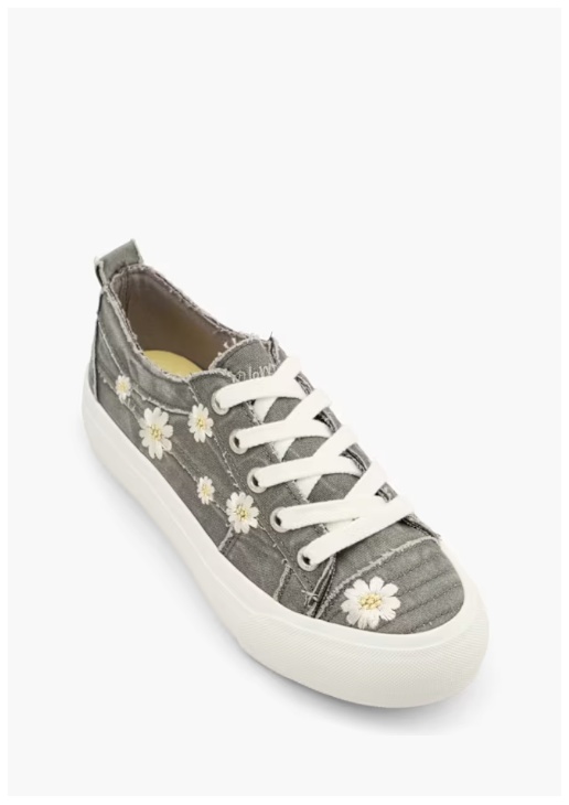 Тільки сьогодні: без шипу та комісії! Знижки до  50% з магазину Deichmann (Німеччина)